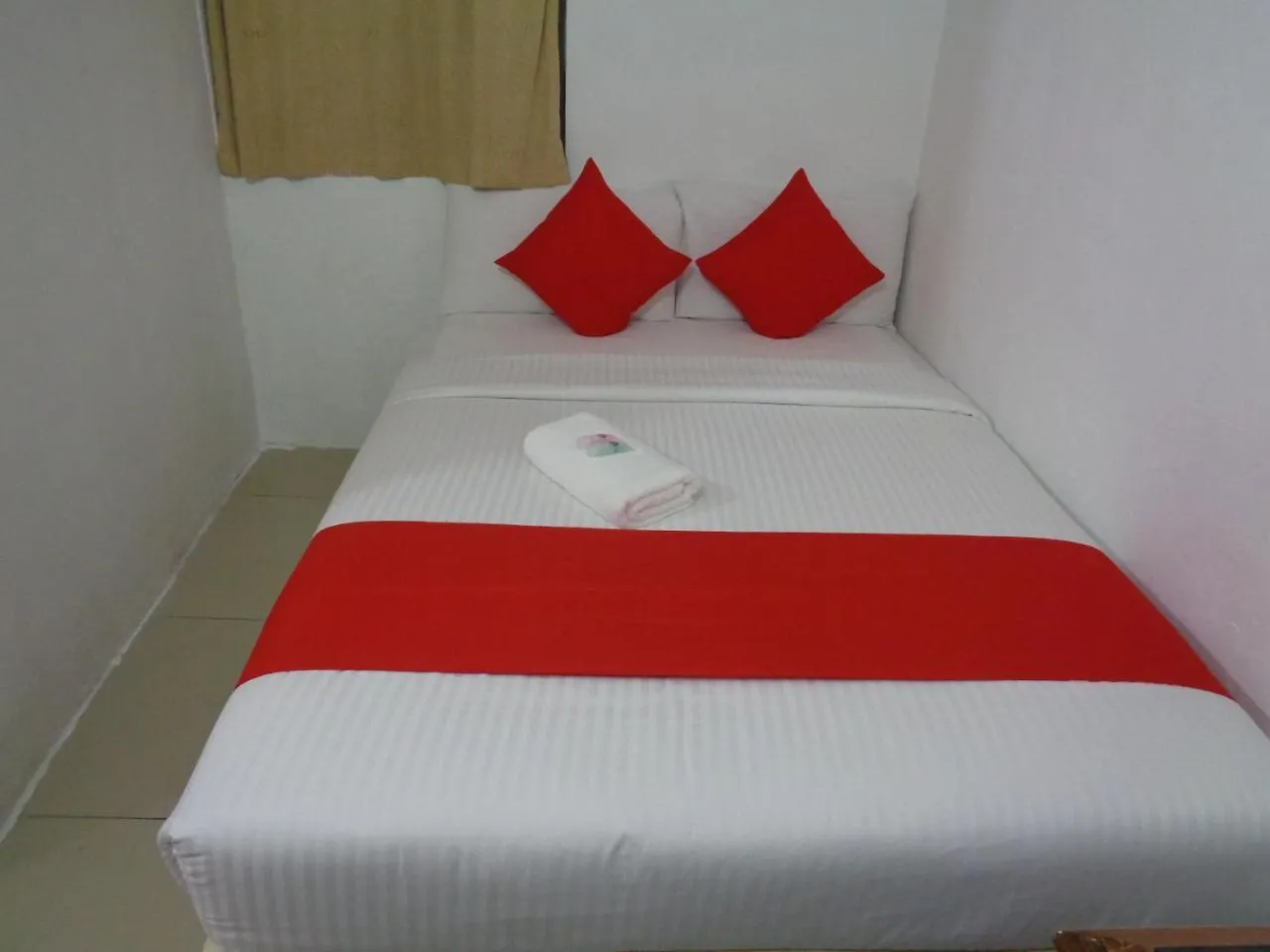 Hotel Mah Lanu contacts